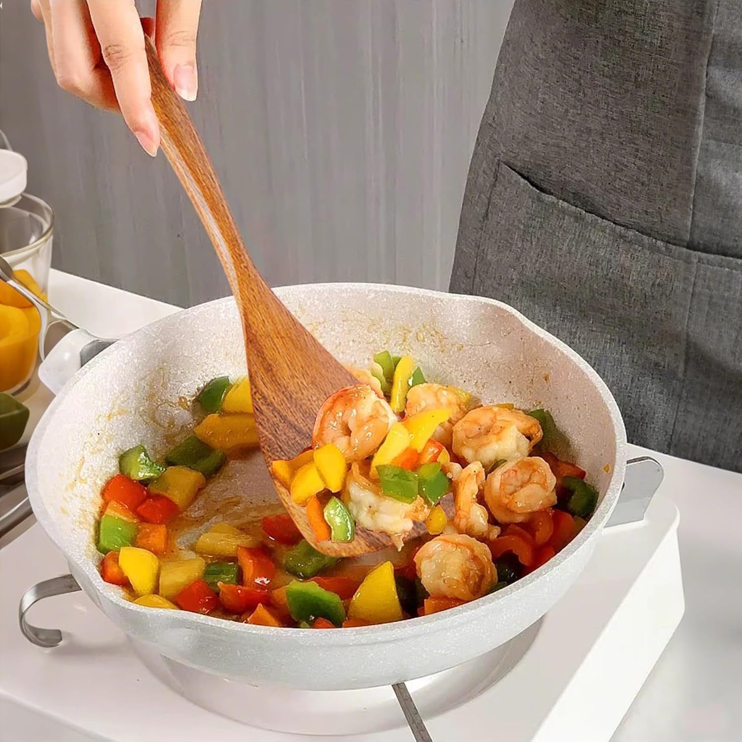 Wooden Spatula for Cooking, Baking & Frying, Heat-Resistant Non-Stick Kitchen Utensil with Ergonomic Handle, Multi-Purpose Scraper for Eggs, Pancakes, Fish – Handmade Gift for Mom, Wife, Grandma